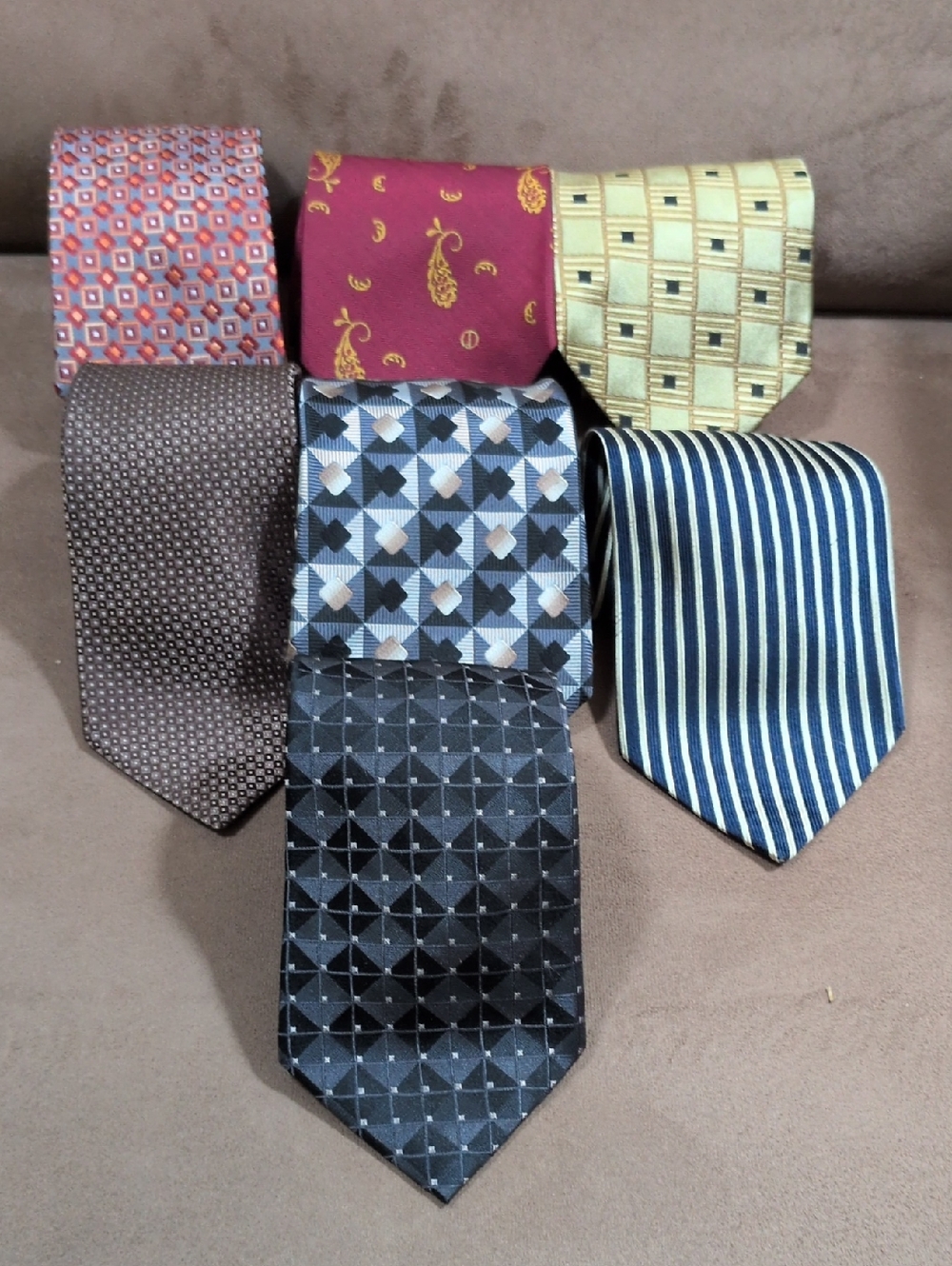 Men's Misc. Designers Lot of 7 100% Silk Ties - Used